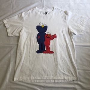 KAWS x UNIQLO x Sesame Street BFF Elmo Tee